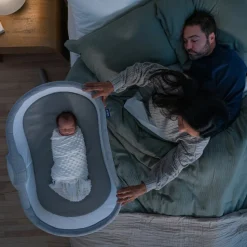 BassiNest® Connected Swivel Sleeper 3.0 Smart Bassinet